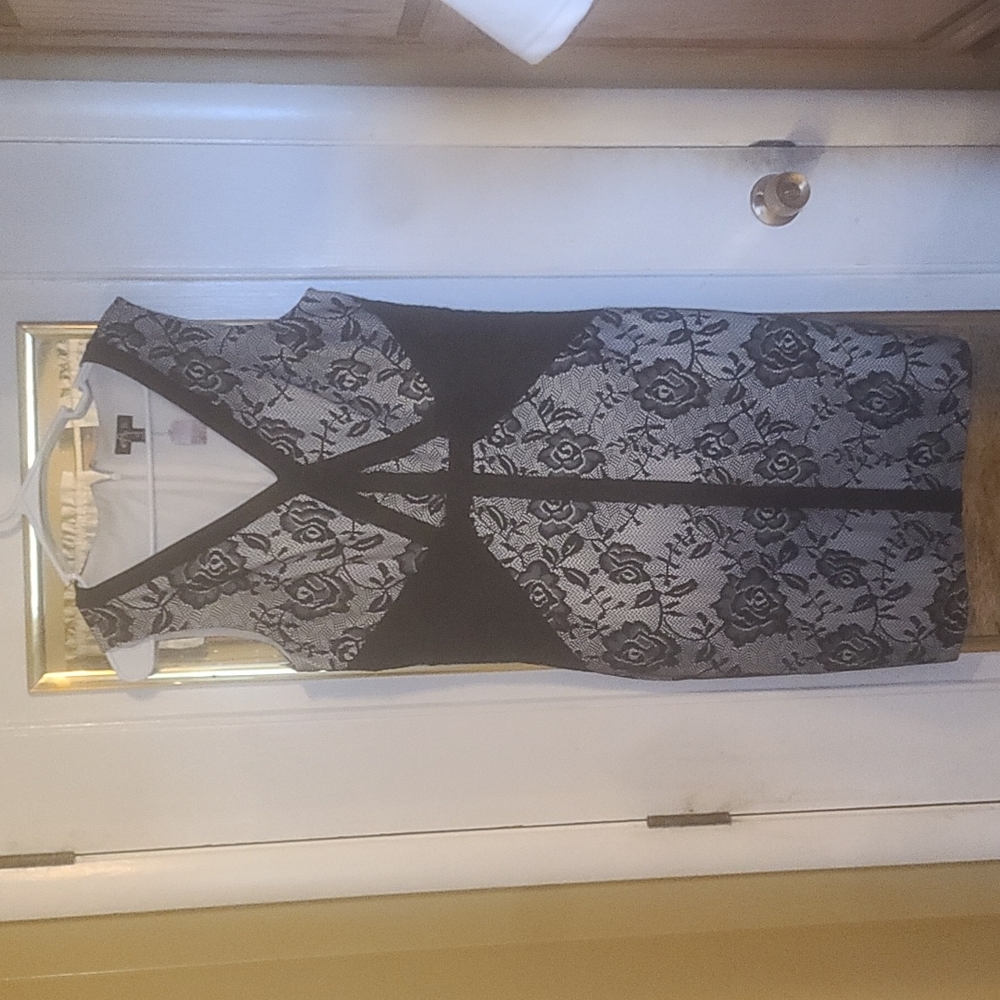 Women's dress